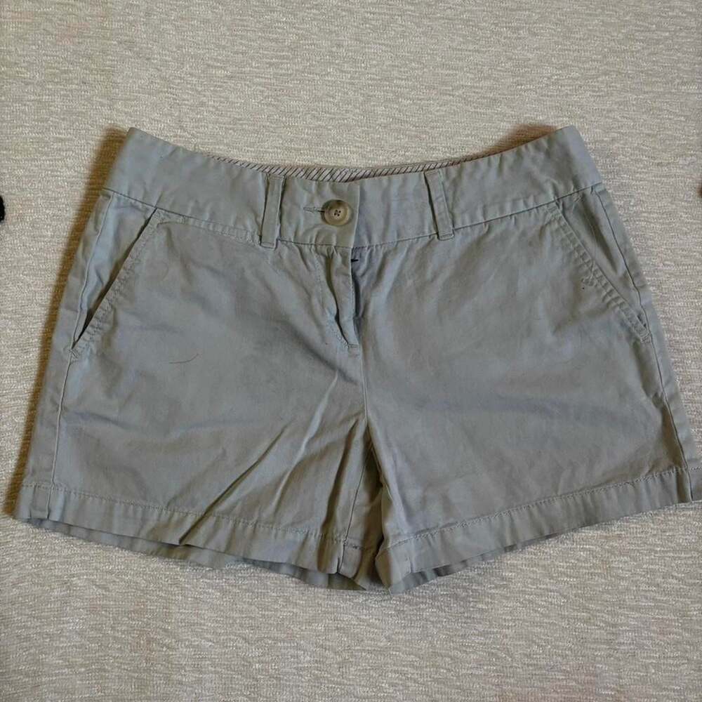LOFT Off-White Cotton Blend Mid-Rise Shorts
